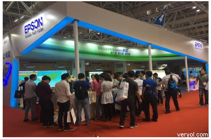 为教育而生 爱普生新品亮相福州教育展(图2) 为教育而生 爱普生新品亮相福州教育展(图2)