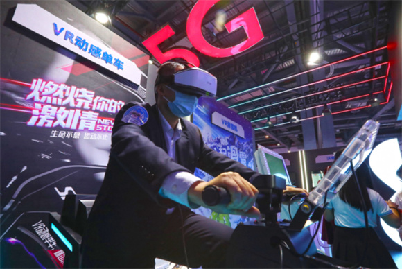 2021世界VR产业博览会:亦真亦幻 VR正值盛花期(图3) 2021世界VR产业博览会:亦真亦幻 VR正值盛花期(图3)