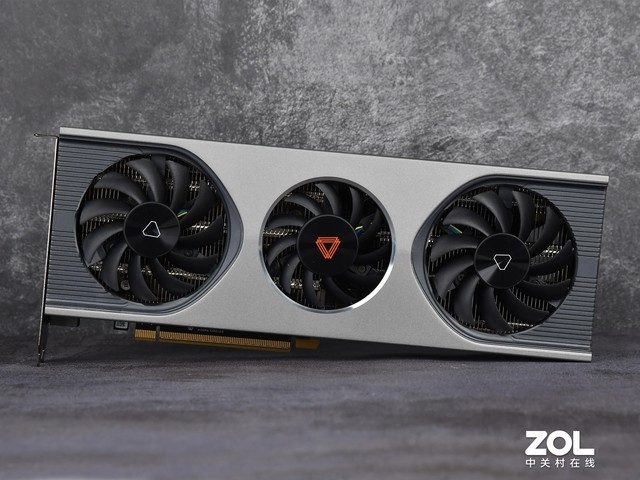 全功能国产显卡摩尔线程MTT S80首测：可跑70多款游戏、比RTX3060如何？