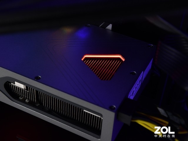 全功能国产显卡摩尔线程MTT S80首测：可跑70多款游戏、比RTX3060如何？
