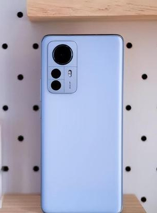 小米13陶瓷机身回归 雷军：始终是一种情怀