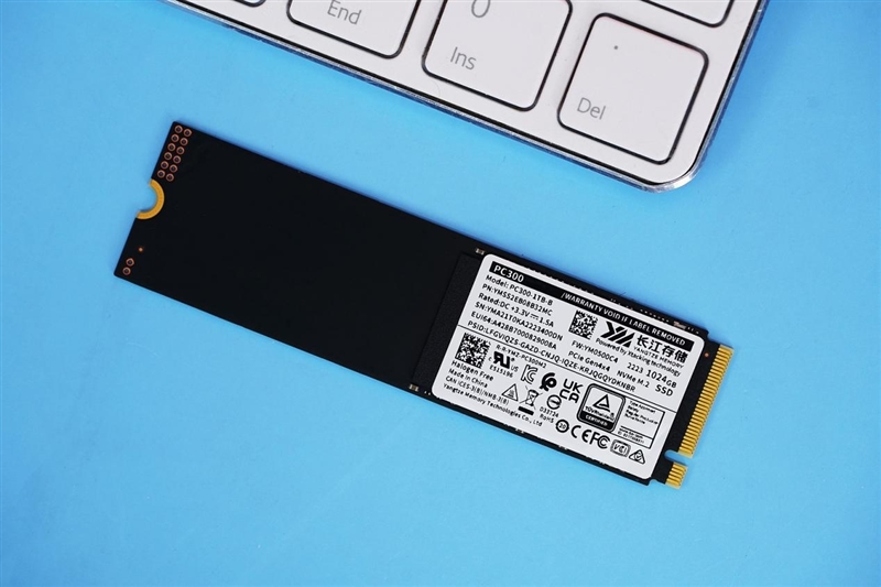 小米首款迷你主机揭秘：PCIe 4.0旗舰级性能 长江存储SSD的功劳