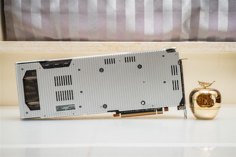 AMD RX 7900 XTX/XT深度评测：死死咬住4080 拒绝一家独大！