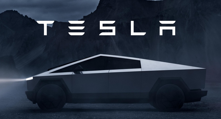 我替你们去看了看Cybertruck：真的大到离谱！可惜进不来