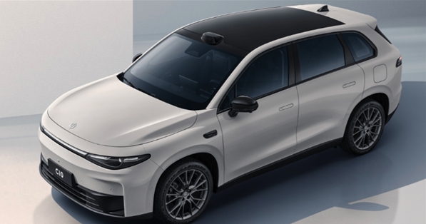 300亿市值造车新势力 总裁说失业失业