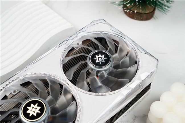 影驰 RTX 4080 SUPER评测：不仅游戏，还有更多AIGC等你体验！(图12)