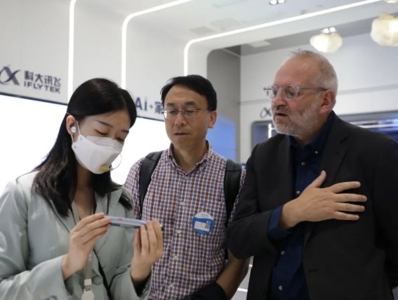 多方面展开深度合作！淘云科技与朗思国际测评签署战略合作协议(图7)