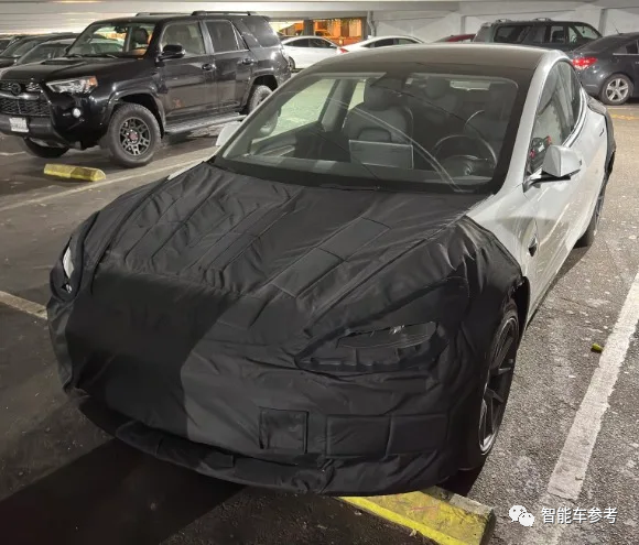 想买特斯拉Model 3的朋友:能等一等就等一等!