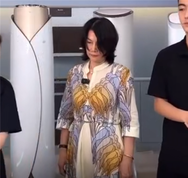 董明珠回应直播带货争议:不是为了卖产品 是推广技术