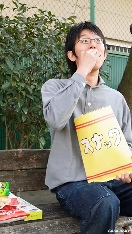 日本网友发明“零食慢吃机”:强行减慢你吃东西的速度