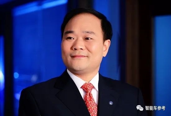 李书福2秒新纪录超车马斯克！四轮电机、原地掉头不挑轮胎
