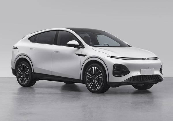 打的就是特斯拉Model Y 小鹏G6官图发布:最强电驱、智能化加持