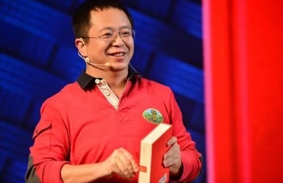 周鸿祎谈盗版自传美颜封面:卖家秀和买家秀差距不小