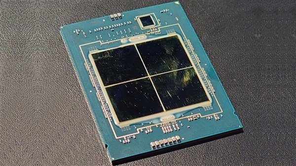 Intel 56核心至强要价4.1万元:配个主板都得1万元!
