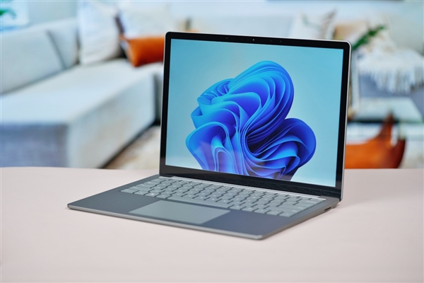 2.2K高色域触控屏!微软Surface Laptop 5图赏