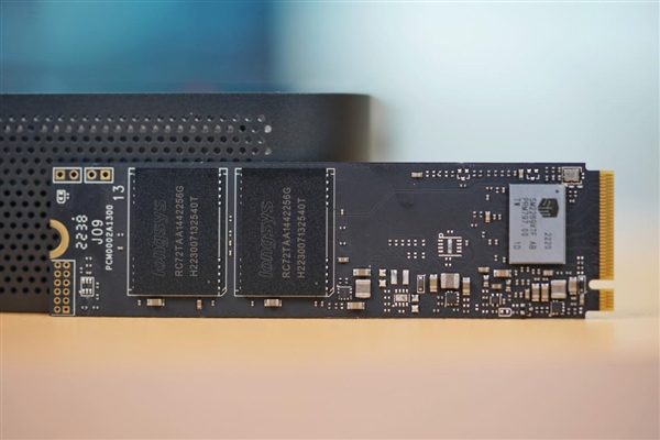 国产内存+国产SSD!小米迷你主机图赏 新办公神器