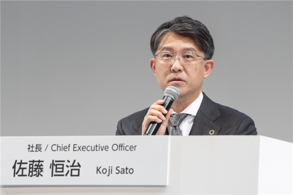 丰田高管再轰电动车:推广越快 司机越爱油车!