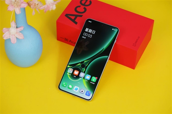 正面颜值最高的直屏手机!一加Ace 2V图赏