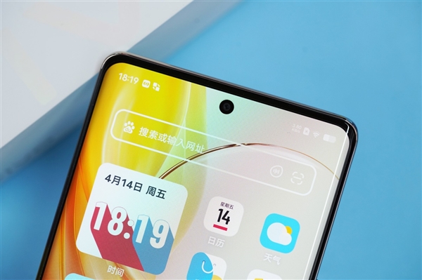 手感温润如玉石!双曲屏新机vivo Y78+图赏