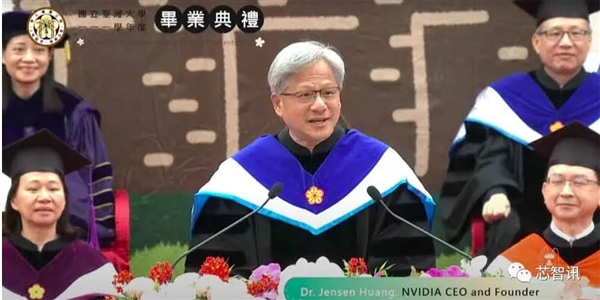 NVIDIA市值逼近1万亿美元!黄仁勋:感谢这三件事