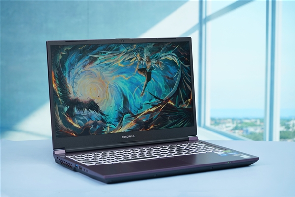 RTX 4060售价6999元 七彩虹将星X15 AT游戏本图赏