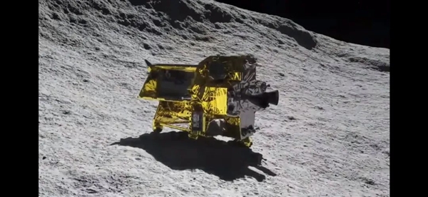 误差只有55米！日本宣布月球探测器“精准”着陆