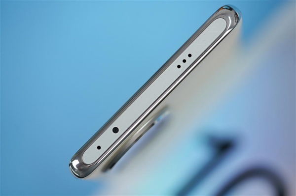 6400万大底潜望长焦!OPPO Reno 10+图赏