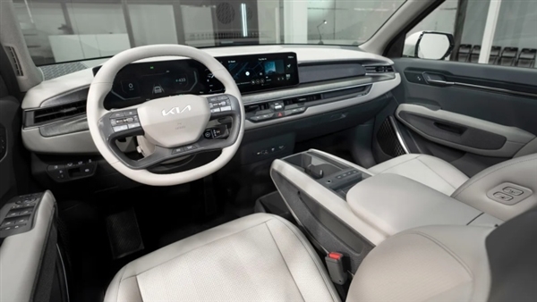 800V电气架构打造 全新起亚EV9发布:二三排可面对面乘坐