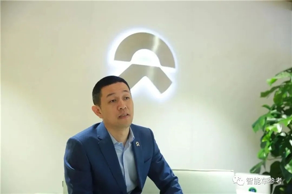 为了蔚来的未来 :李斌做好了挨打的准备