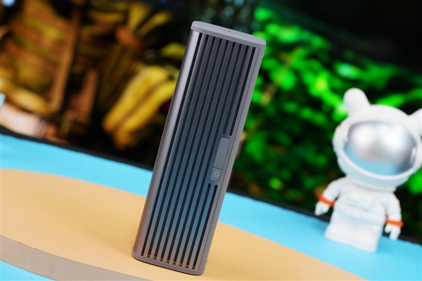 金属机身、独立语音助手!小米Sound Move便携智能音箱图赏