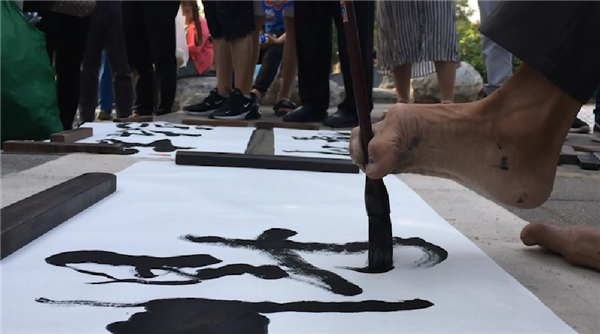 人人都可以拿起手机拍电影!是什么让三位导演大赞华为Mate50系列?