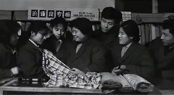 40年前风靡全国的“的确良”为何突然消失了？