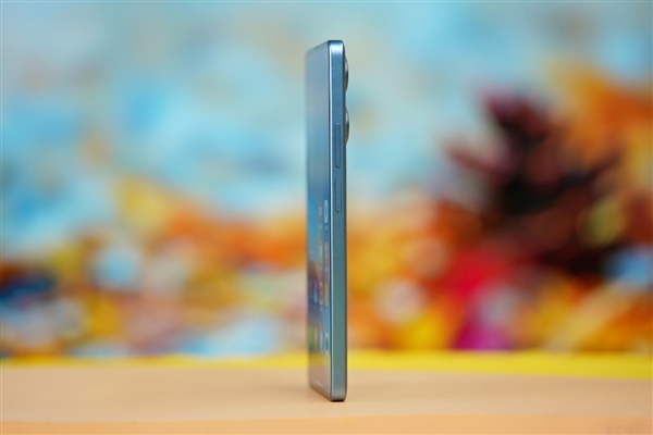 首发第二代骁龙7+!Redmi Note 12 Turbo图赏