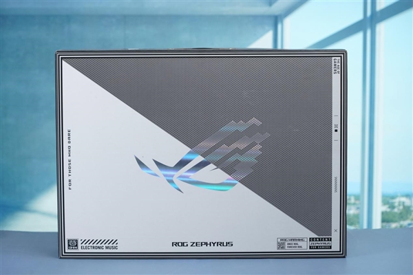13代i9+RTX 4070加持!ROG幻16经典版 2023图赏