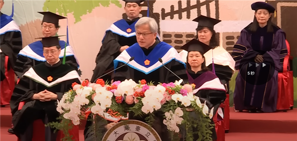 英伟达的市值几天涨一个AMD 这回我真成臭打游戏的了
