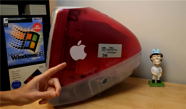 24年前的苹果Mac电脑 竟然是可以触屏的