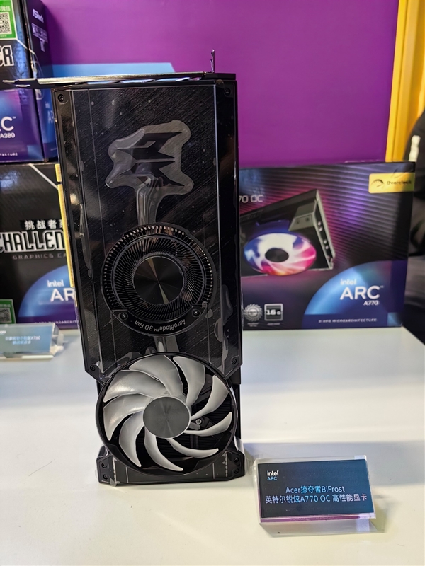 原来 Intel Arc锐炫显卡才是真正的战未来!我们需要这条“鲶鱼”