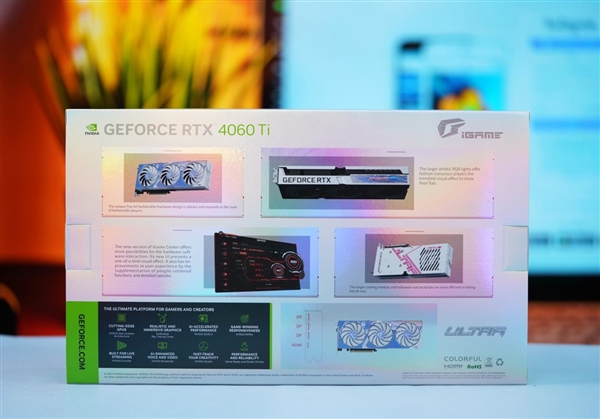 高颜值波普风！七彩虹RTX 4060 Ti Ultra W OC显卡图赏