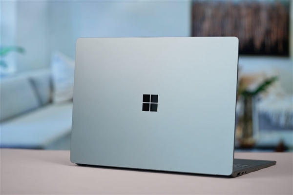 2.2K高色域触控屏!微软Surface Laptop 5图赏