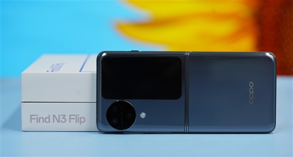 小折叠性能天花板！OPPO Find N3 Flip图赏