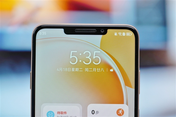 7000mAh超大电池仅1799元！华为畅享60X图赏