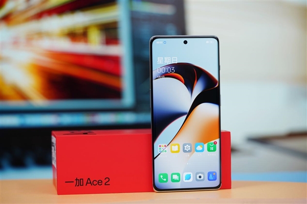 全球首发1.5K灵犀触控屏!一加Ace 2图赏