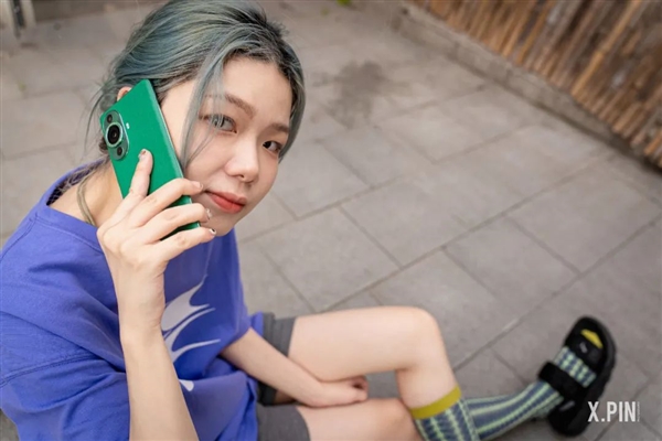 华为真的很懂女人:前置拍照 媲美后置