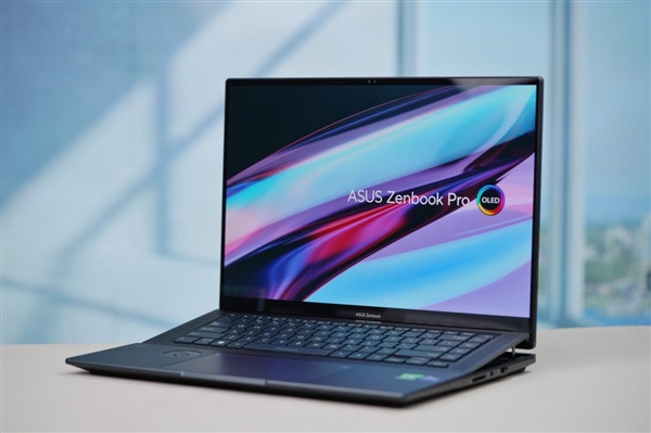 CPU、内存合二为一!华硕灵耀X Ultra图赏