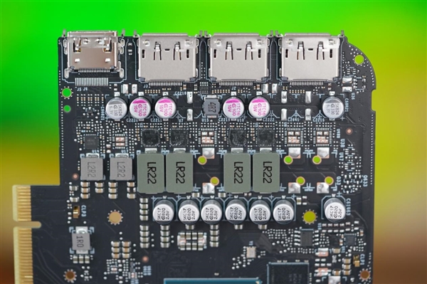 3199元游戏新神器!RTX 4060 Ti图赏
