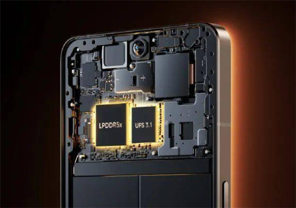 12GB秒变20GB!融合内存拯救老手机?别闹了