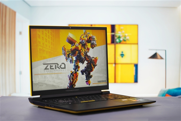 i9-13900HX+RTX 4090显卡！雷神ZERO 2023图赏