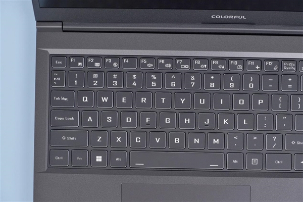 i7-12650H+3050仅4699元!七彩虹将星X15游戏本图赏