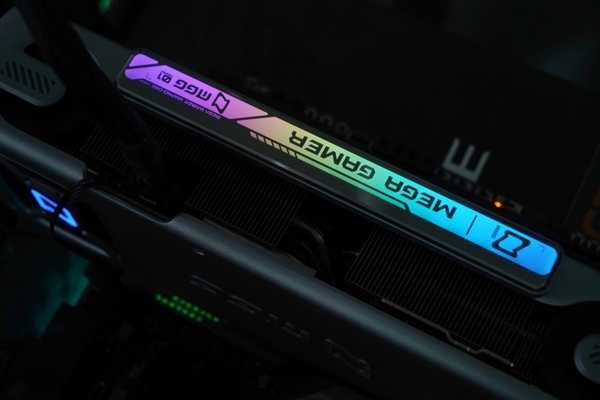 罕见5风扇设计!铭瑄RTX 4070 Ti MGG OC12G显卡图赏