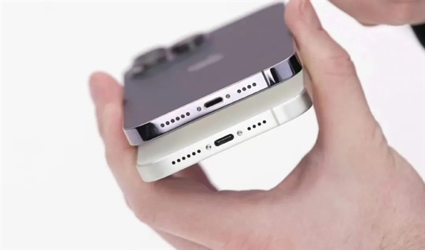 颜值最高的全面屏iPhone诞生！iPhone 15系列告别祖传外观